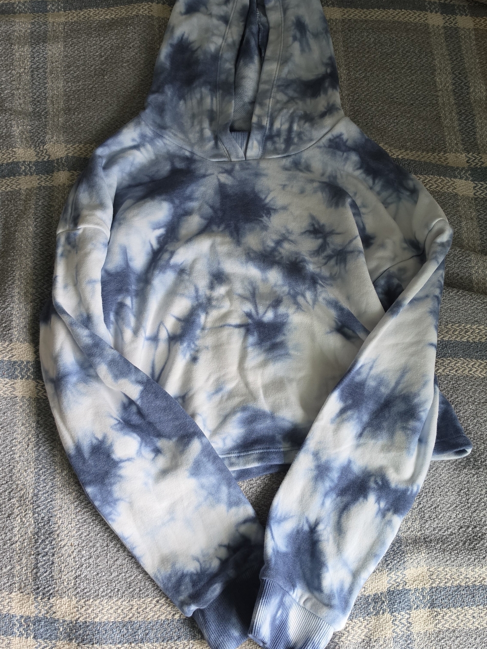 NWOT 90* By Reflex Tie Dye Cropped Hoodie